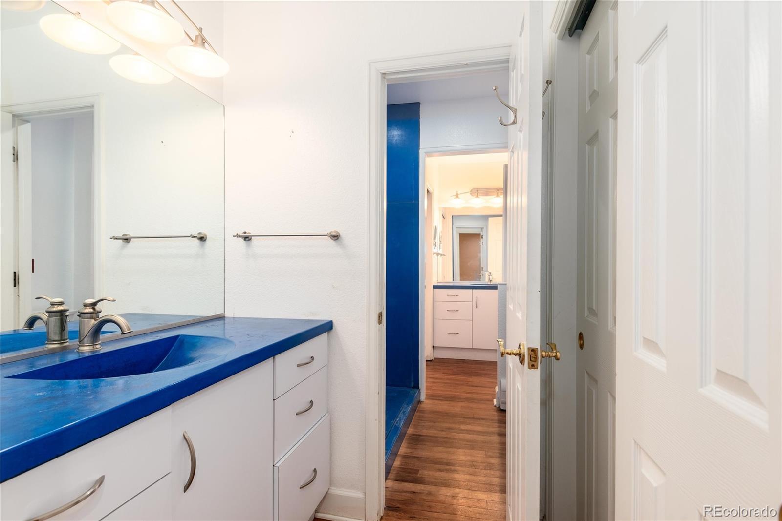 4262 E Orchard Place