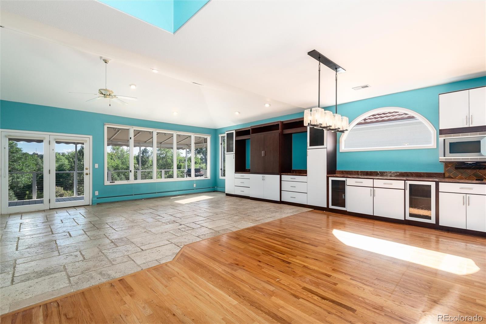 4262 E Orchard Place