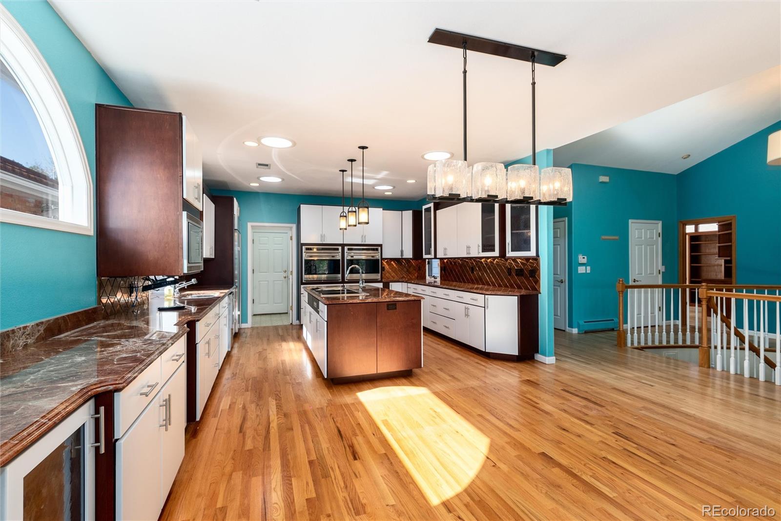 4262 E Orchard Place