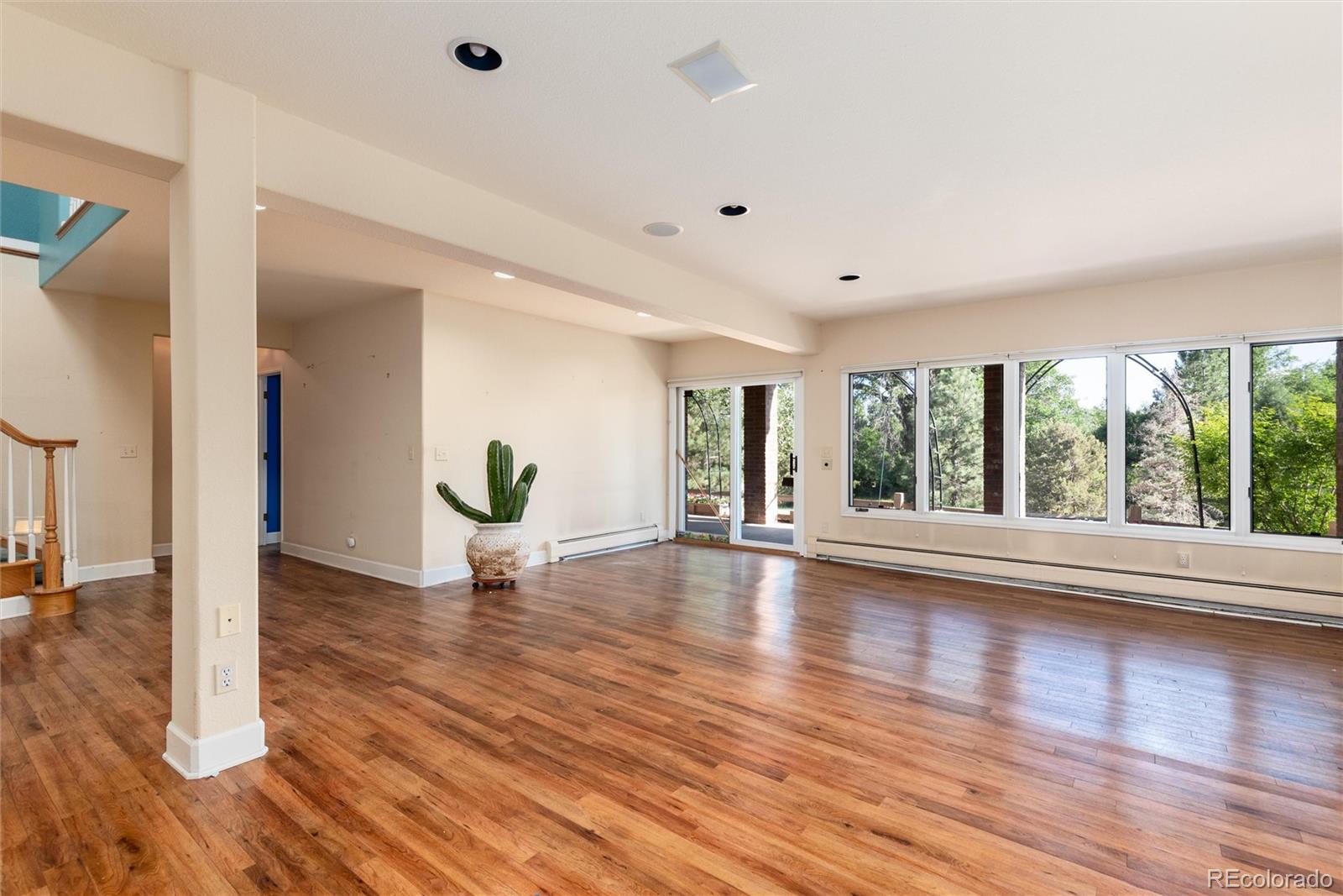 4262 E Orchard Place