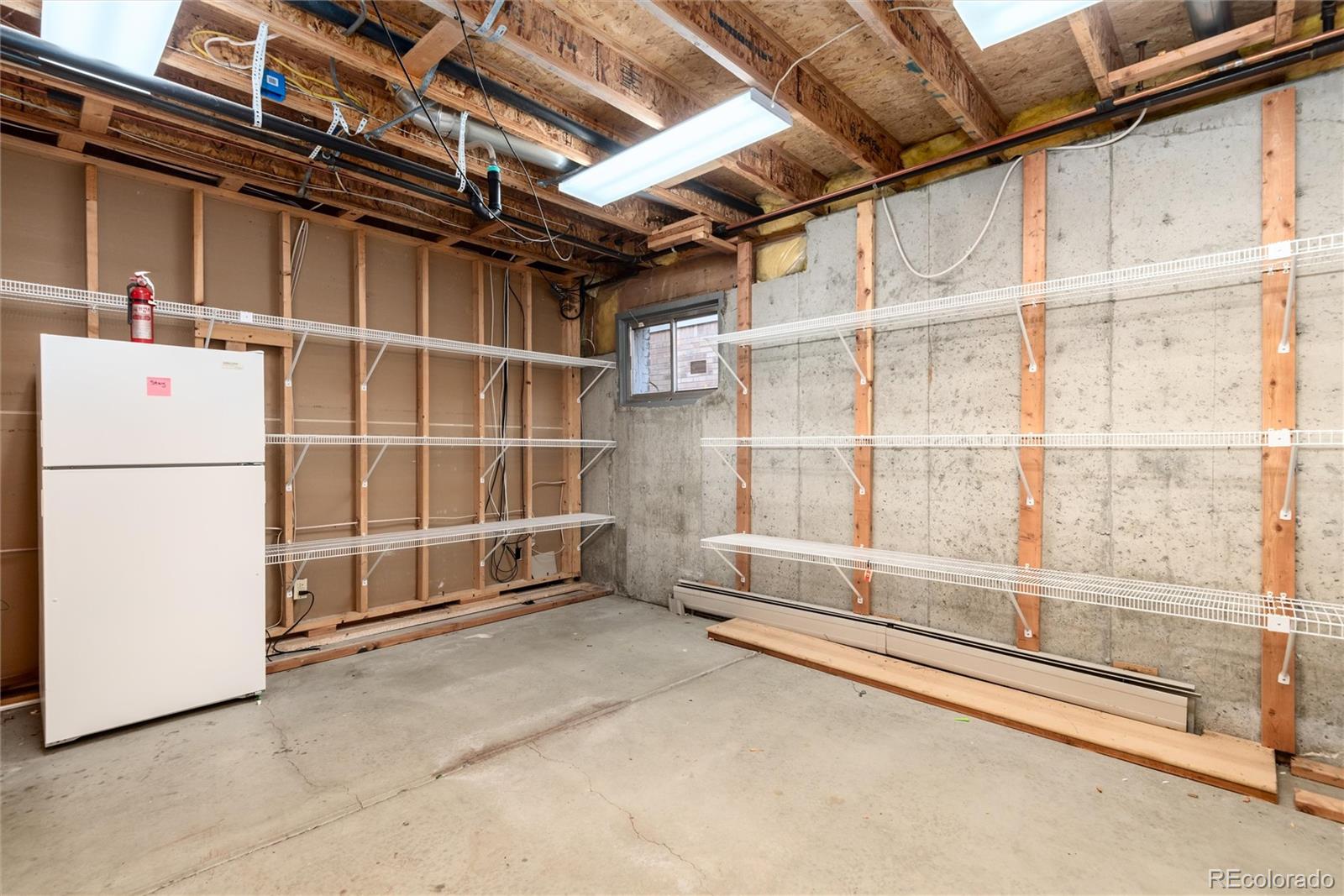 4262 E Orchard Place