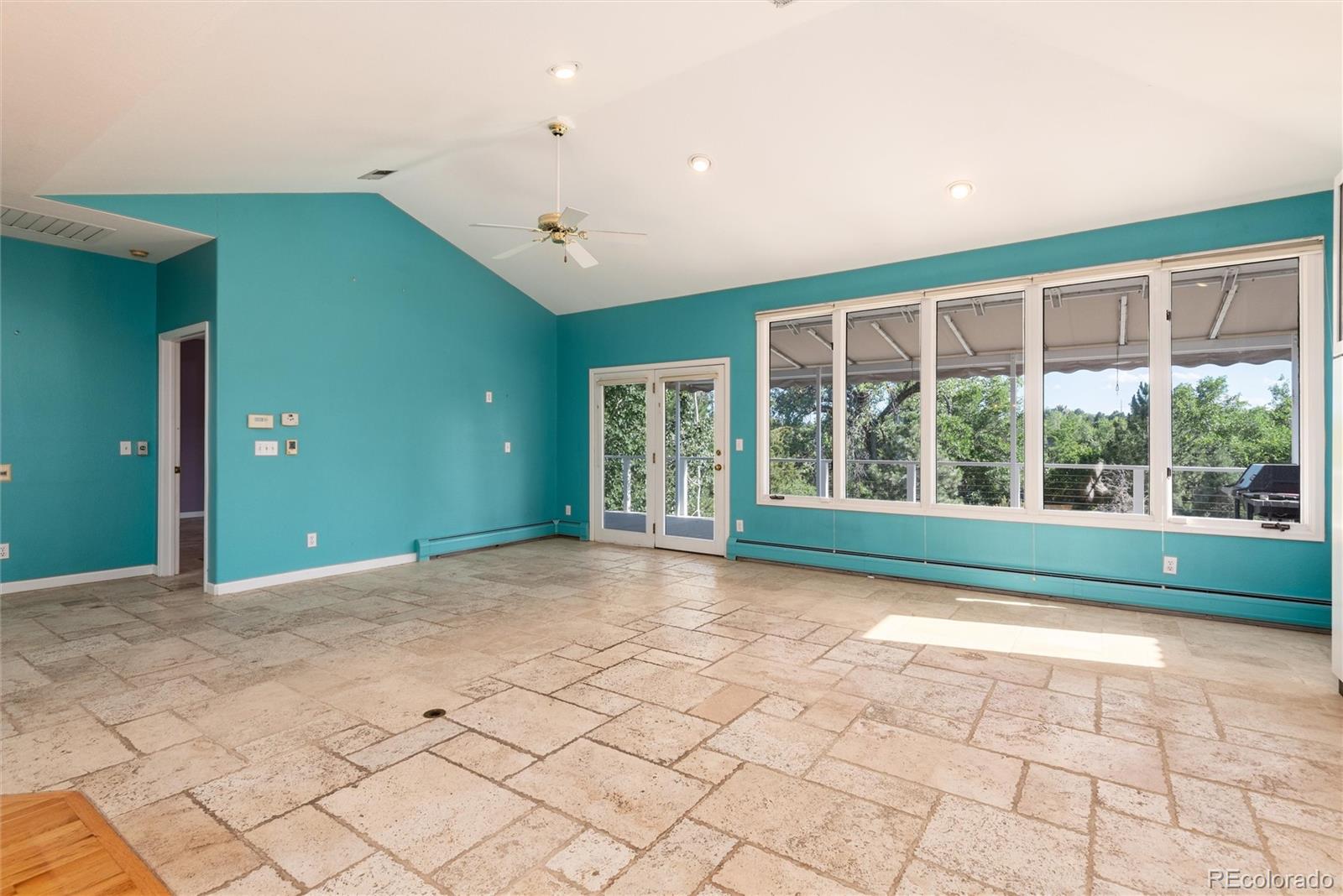 4262 E Orchard Place