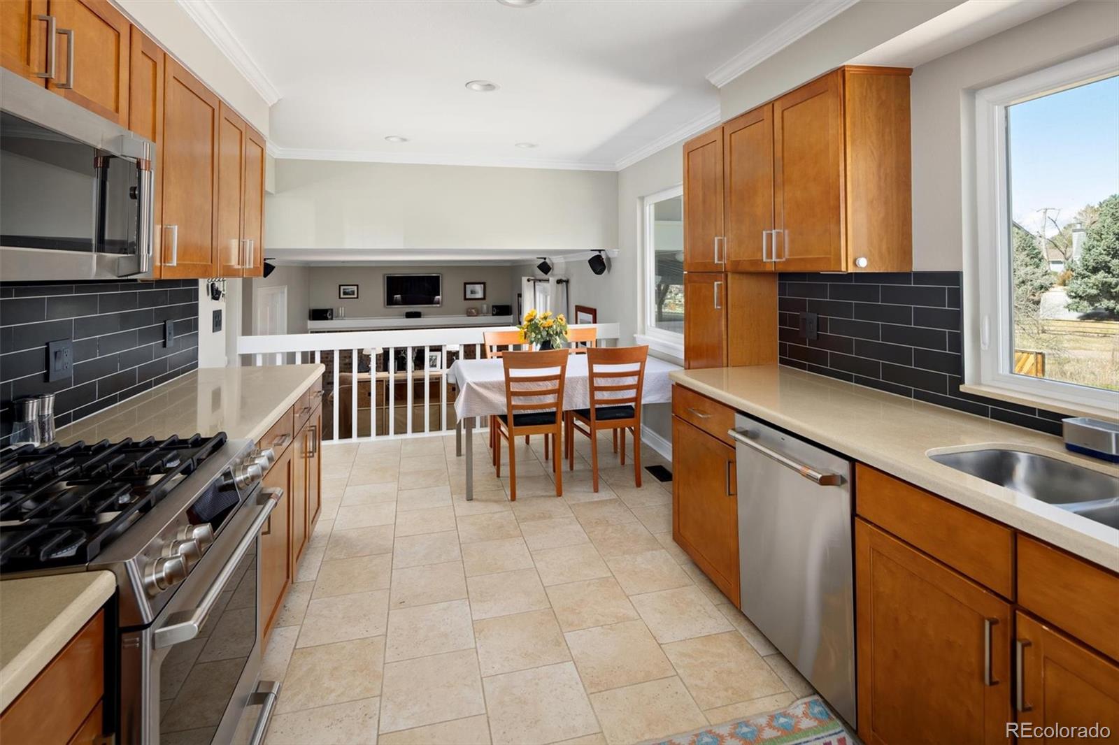 7825 E Kettle Avenue