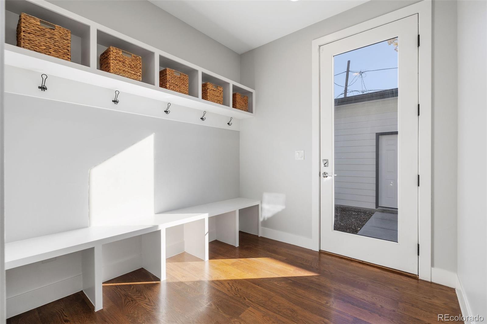 1618 S Madison Street