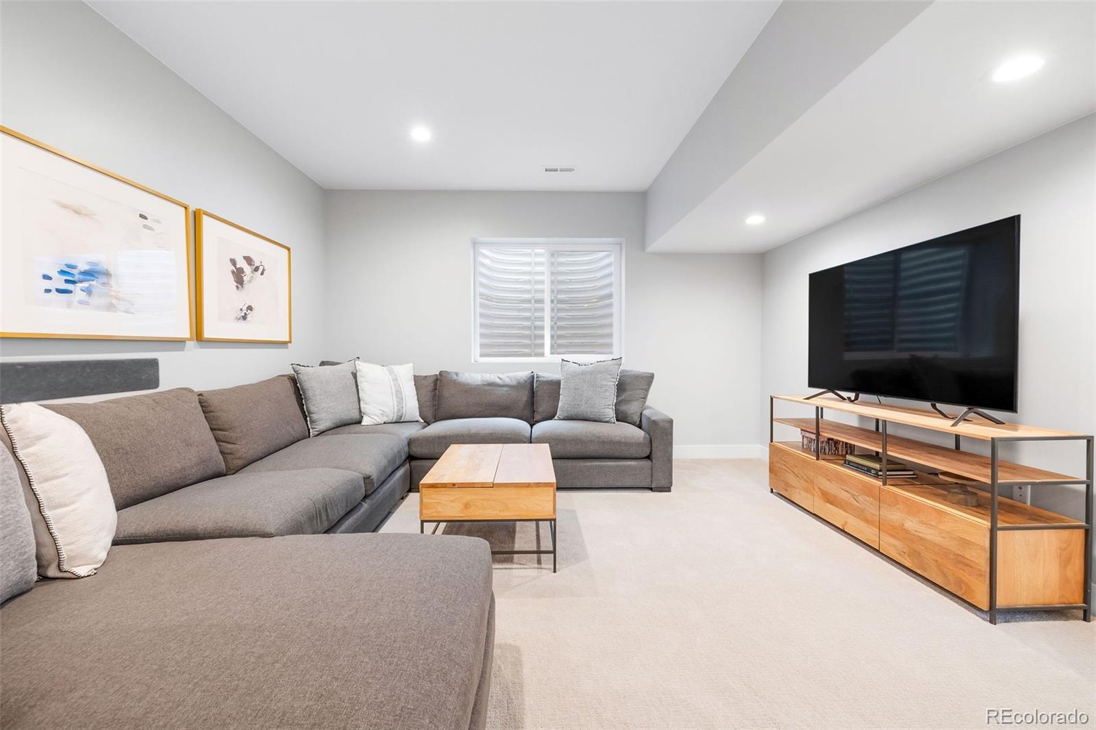 1618 S Madison Street