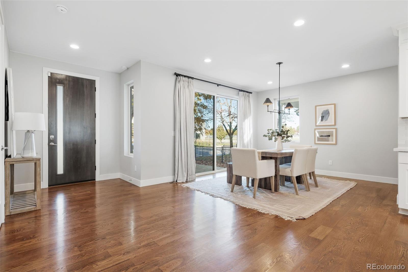 1618 S Madison Street