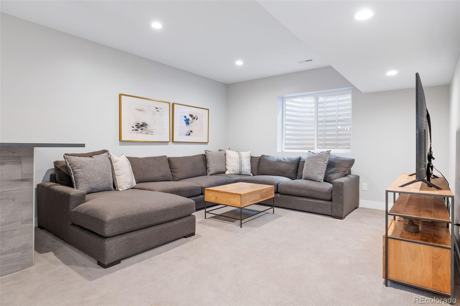 1618 S Madison Street