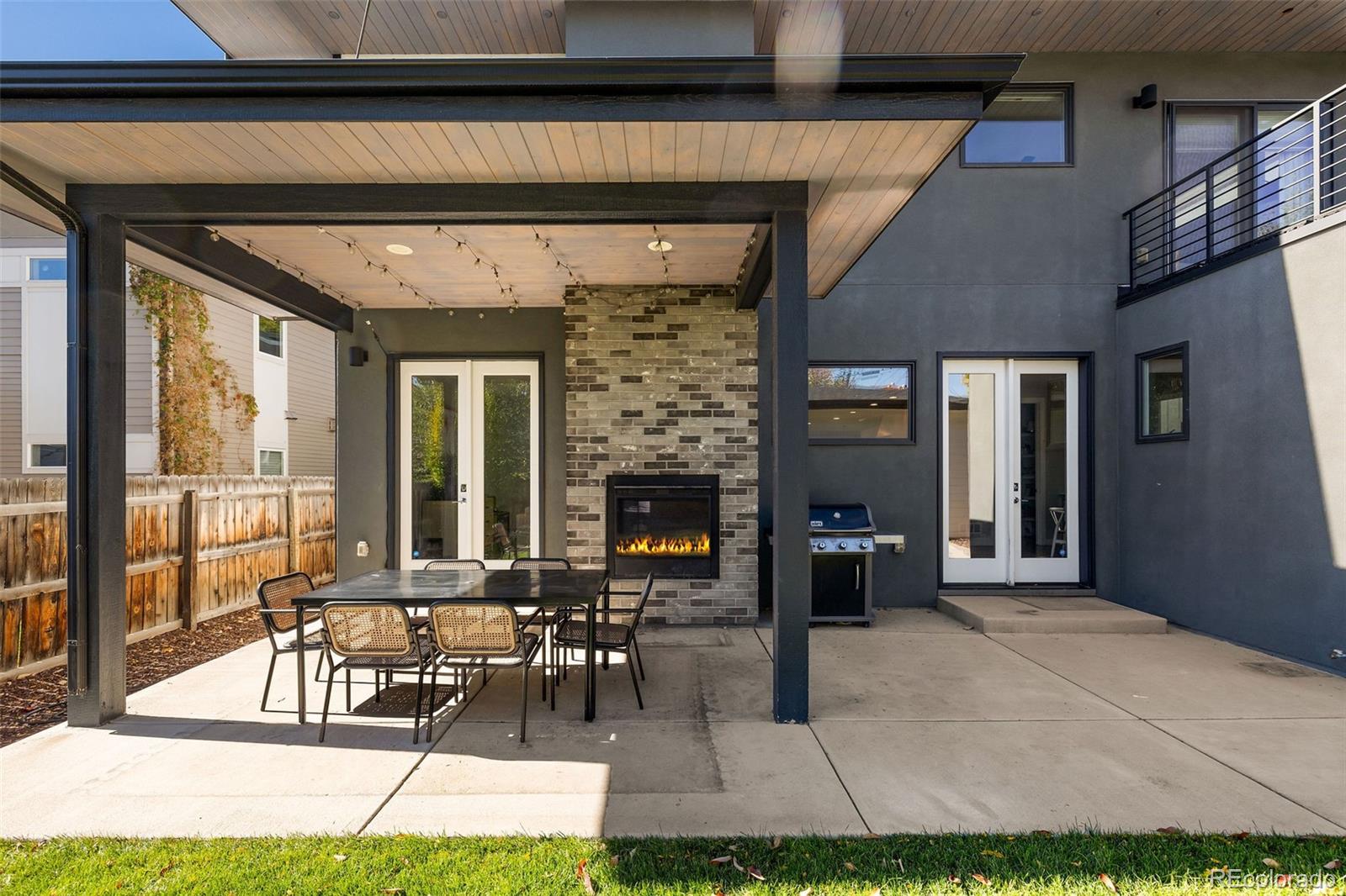 1618 S Madison Street