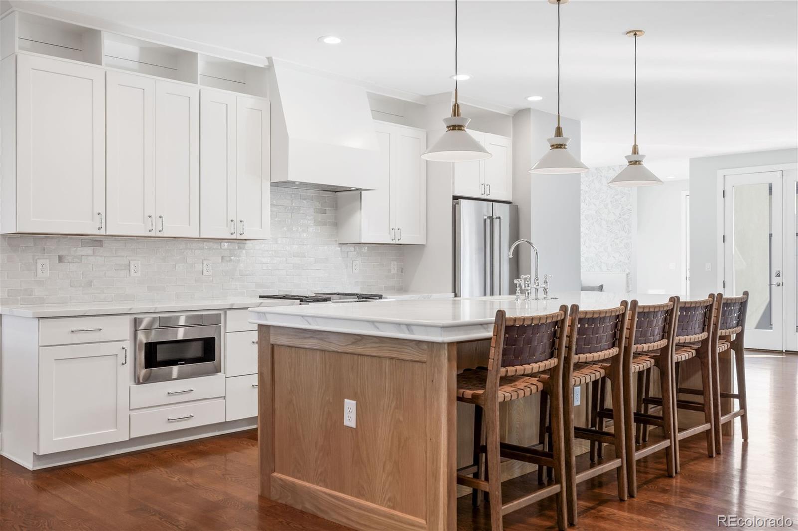 1618 S Madison Street