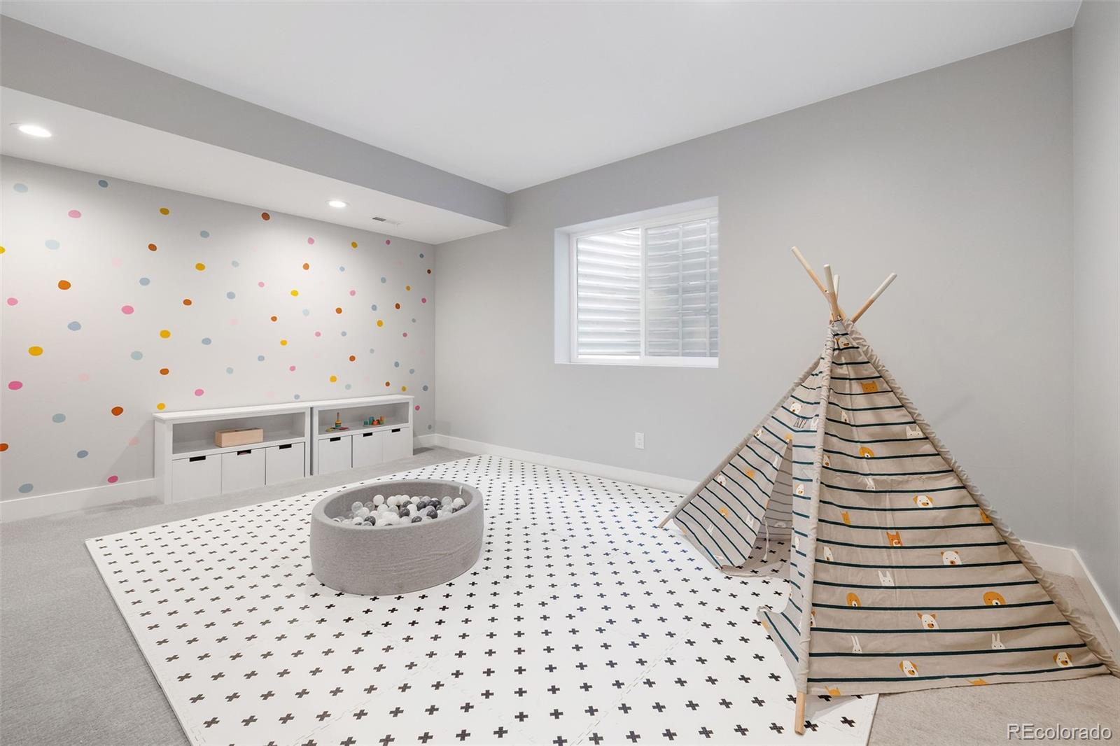 1618 S Madison Street