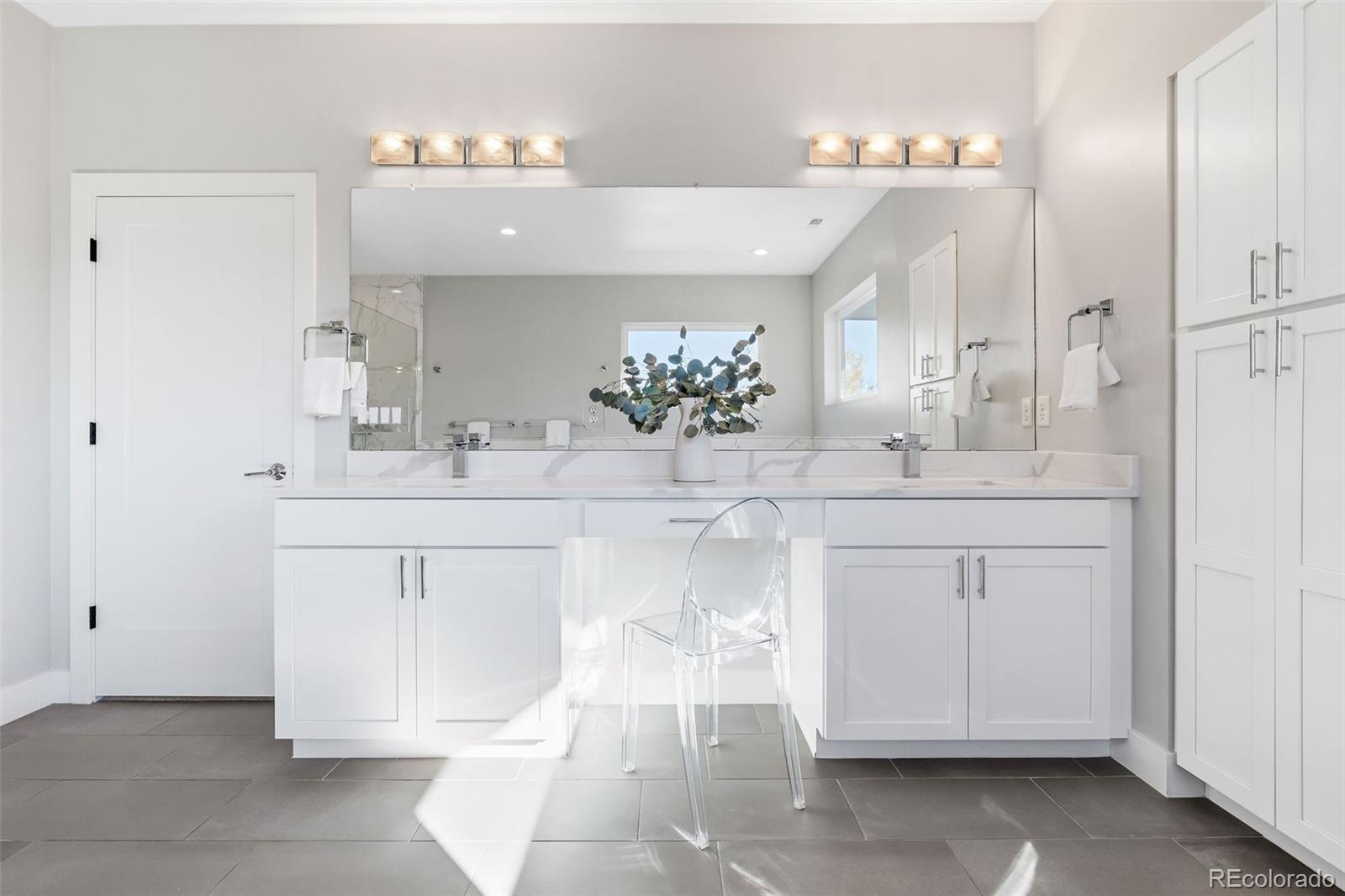 1618 S Madison Street