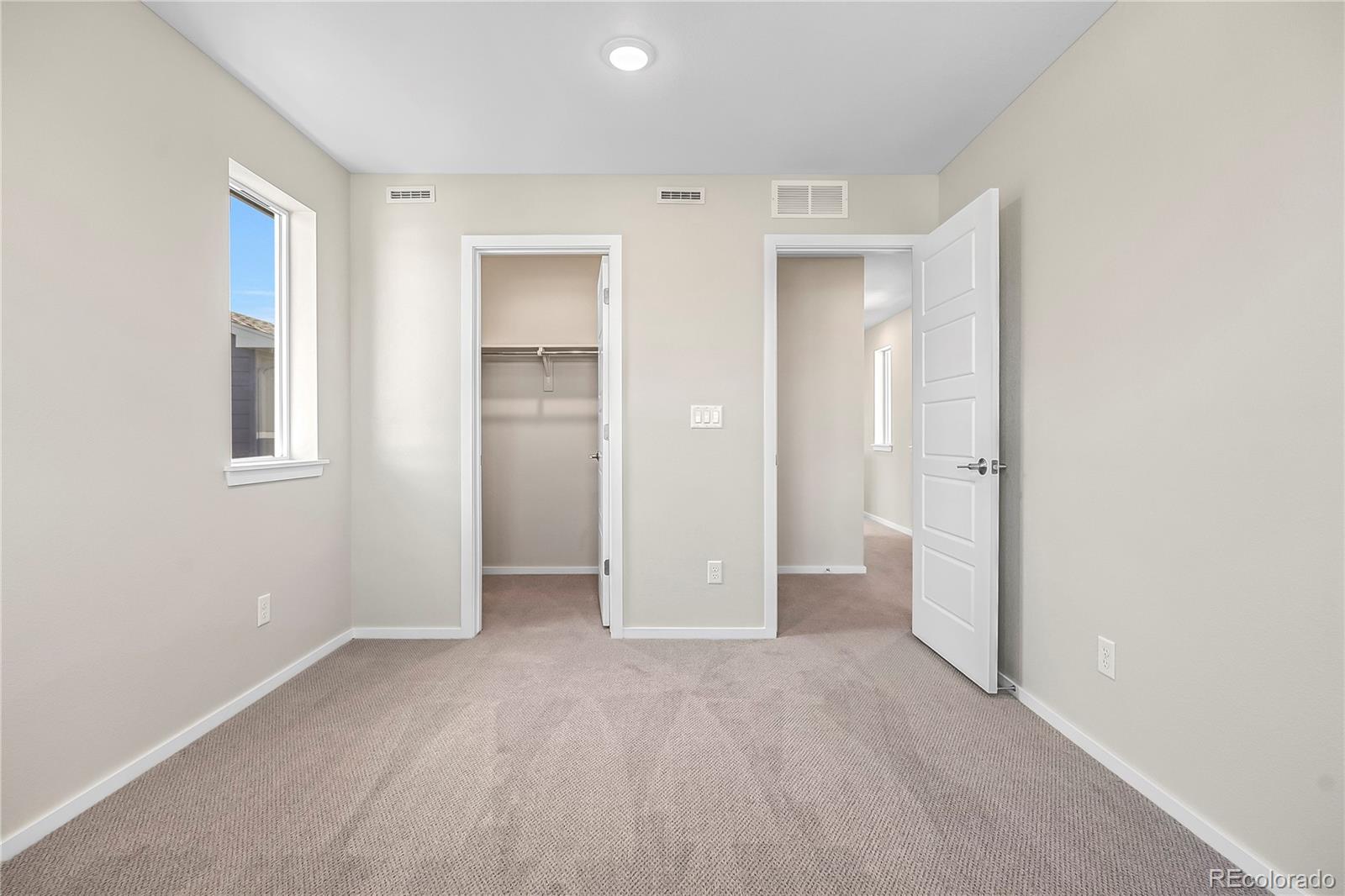 13196 Barefoot Lakes Parkway