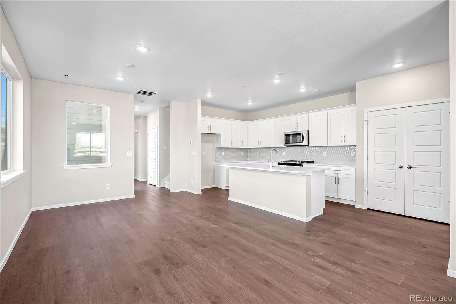 13196 Barefoot Lakes Parkway