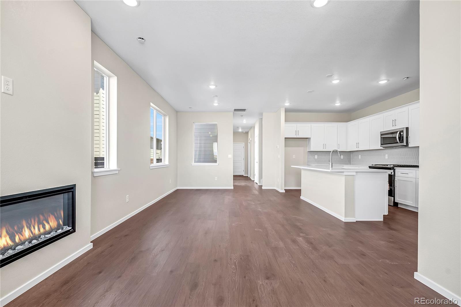 13196 Barefoot Lakes Parkway