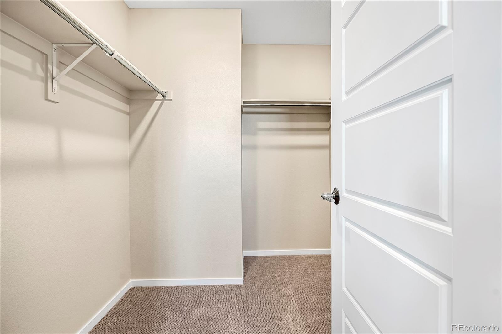 13196 Barefoot Lakes Parkway