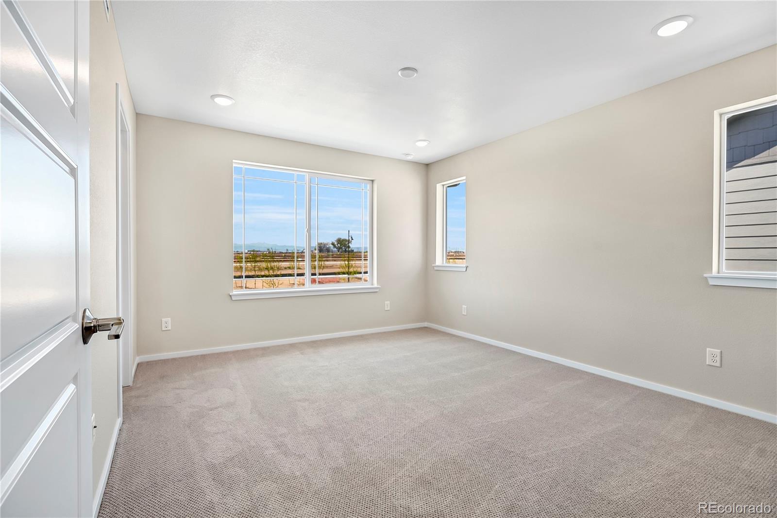 13196 Barefoot Lakes Parkway