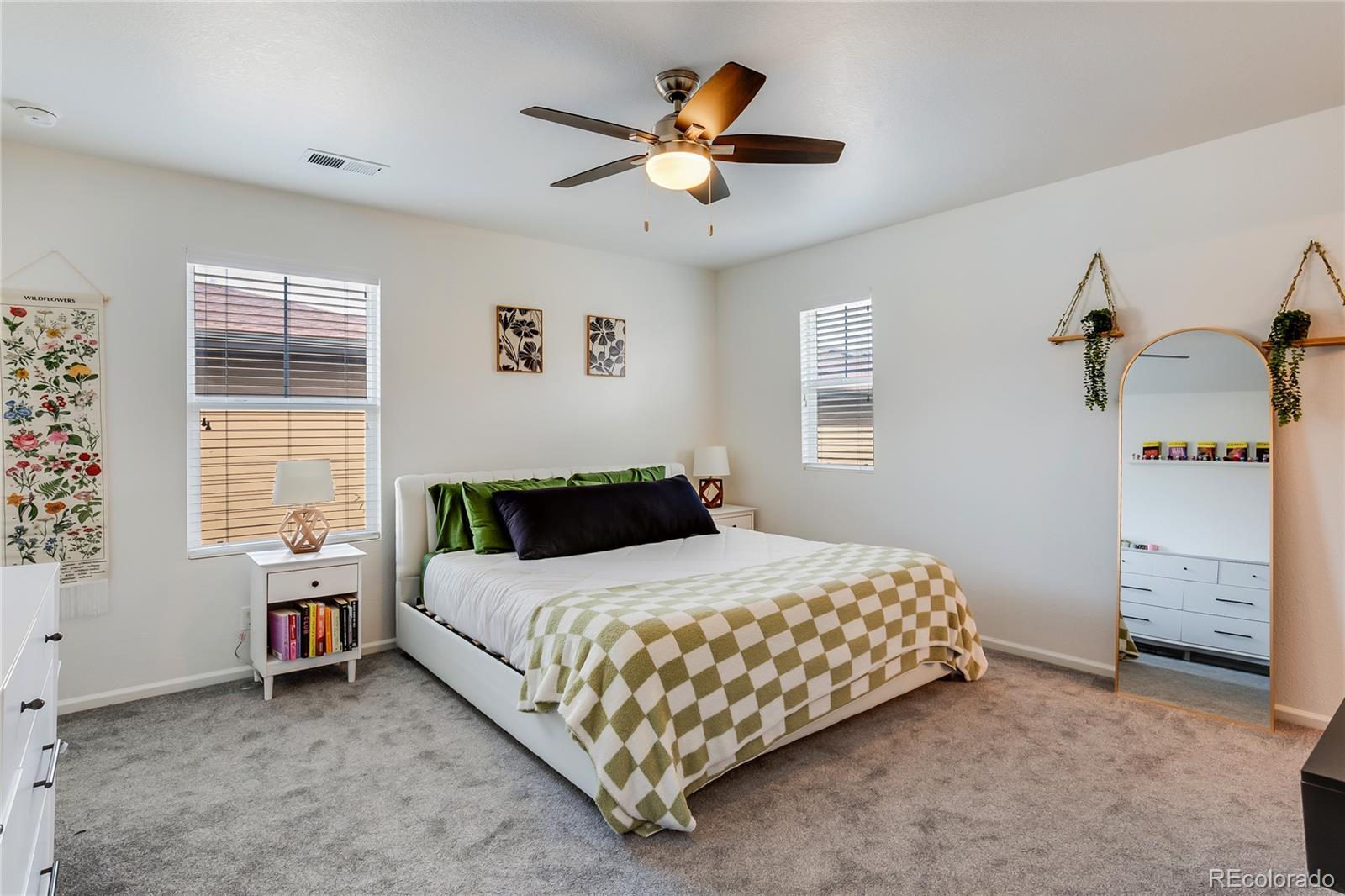 3412 Valentia Street