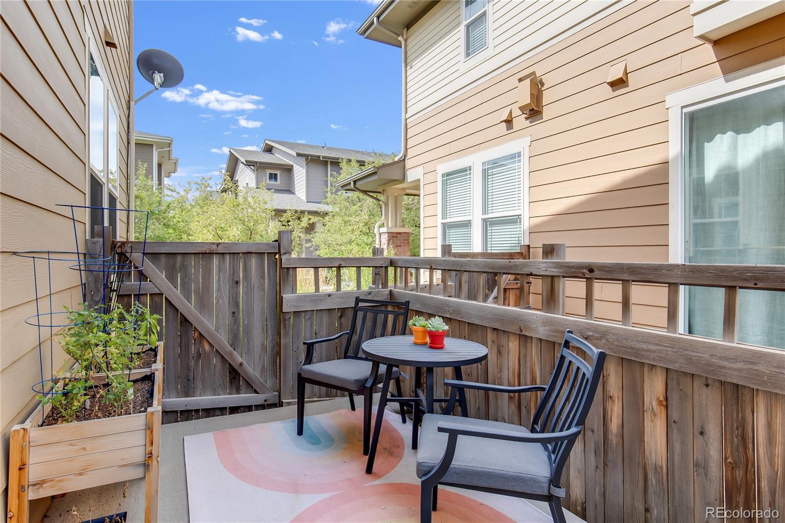 3412 Valentia Street