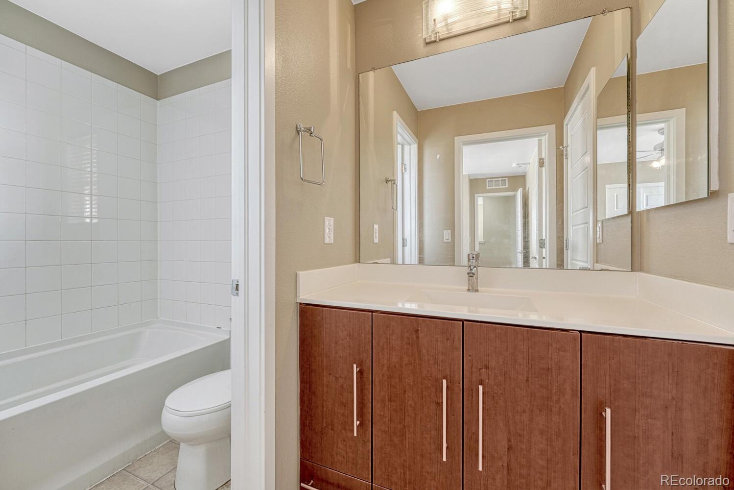 10029 Richfield Street