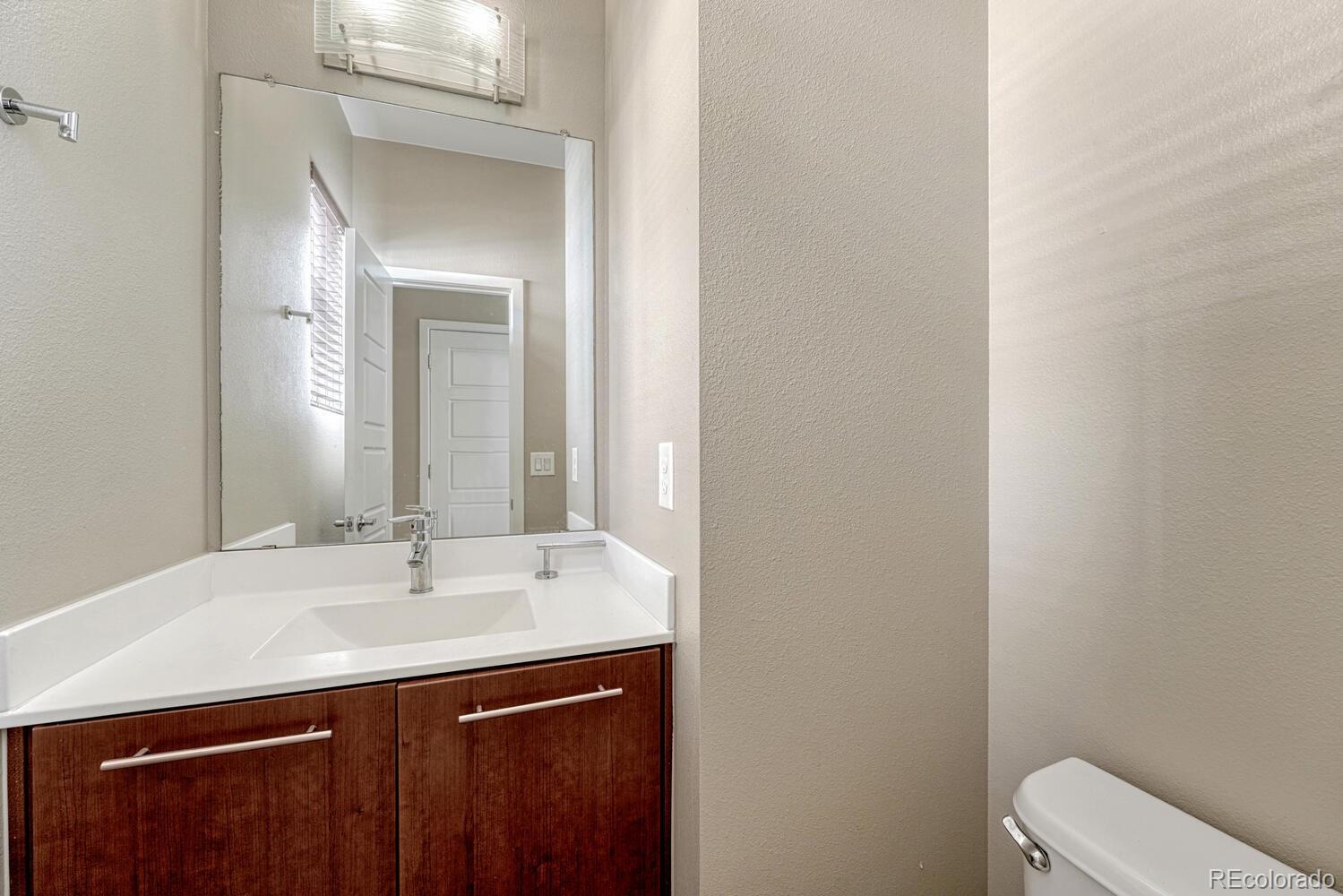 10029 Richfield Street