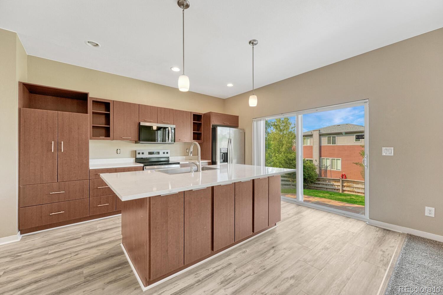 10029 Richfield Street