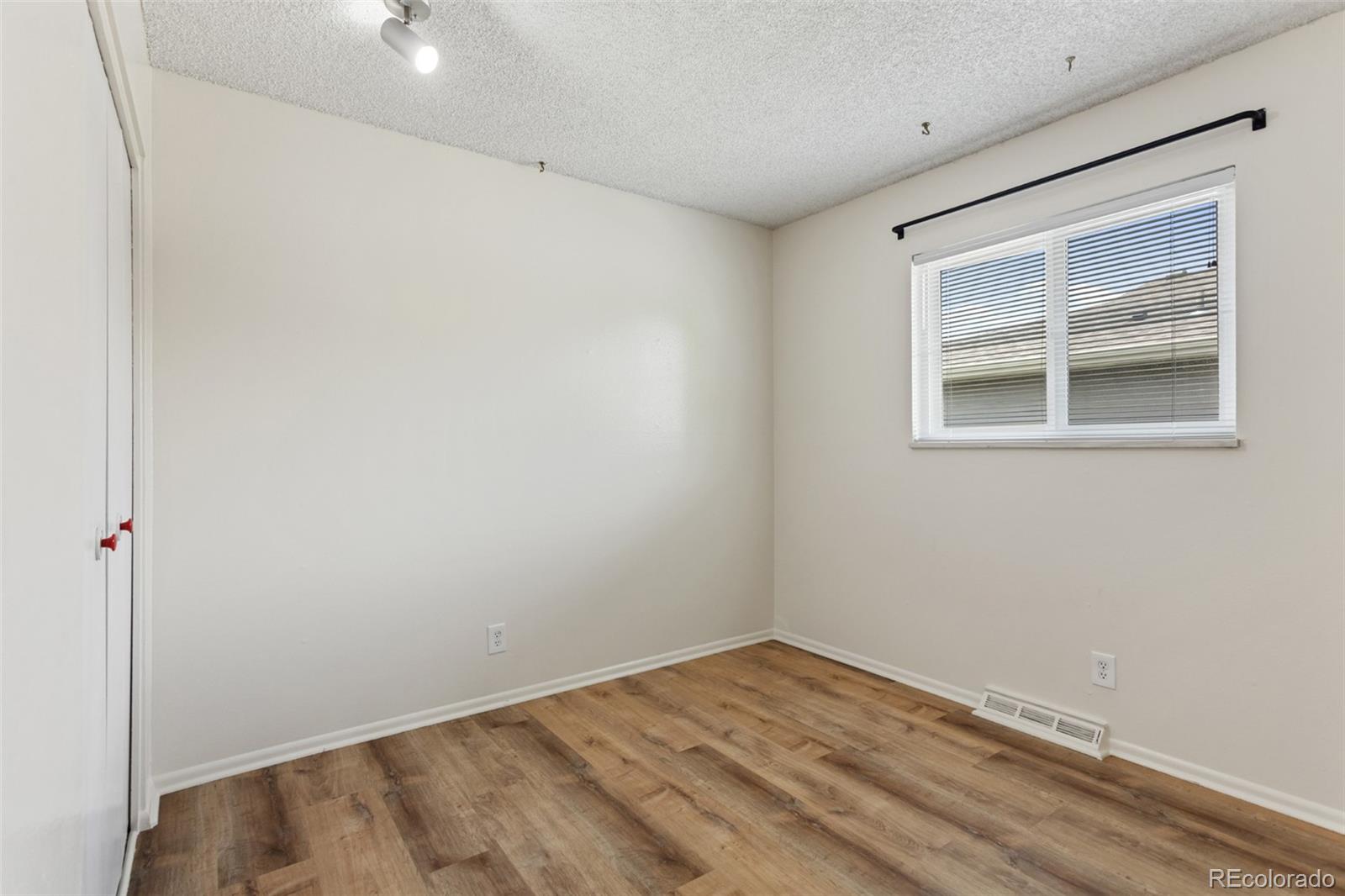 6650 E Arizona Avenue Unit: 203