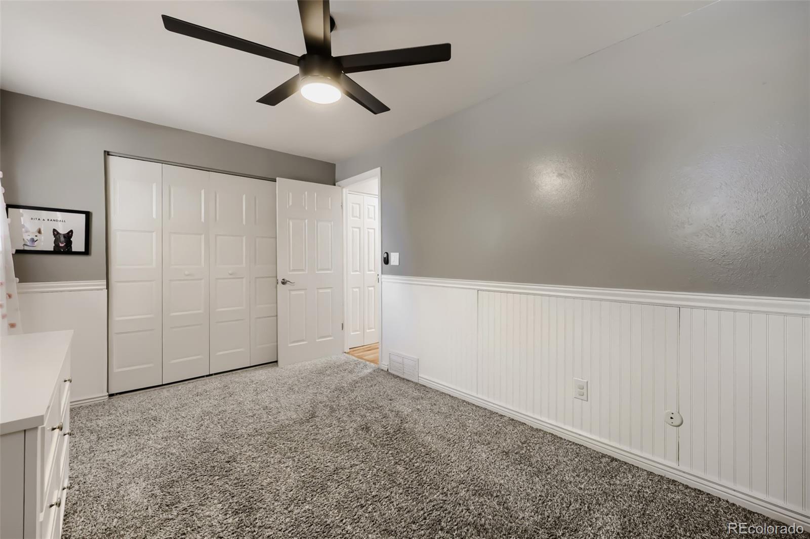 6221 S Ash Circle W