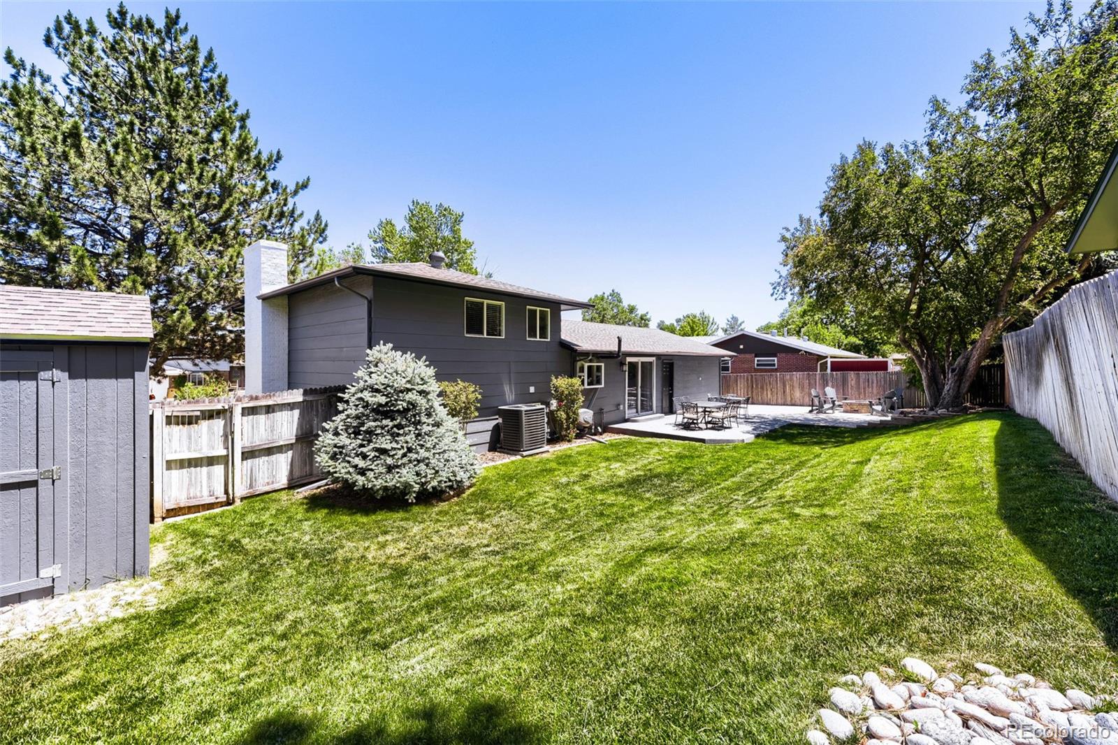 6221 S Ash Circle W