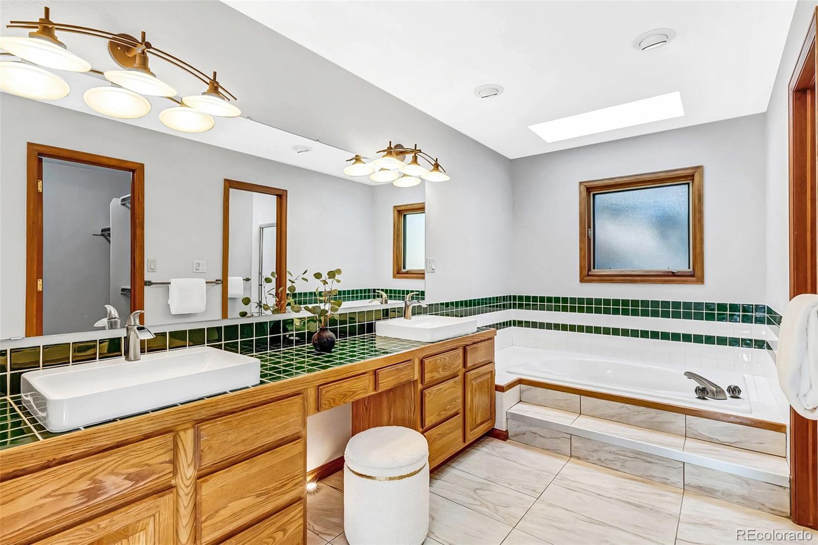 6154 Meadowbrook Drive