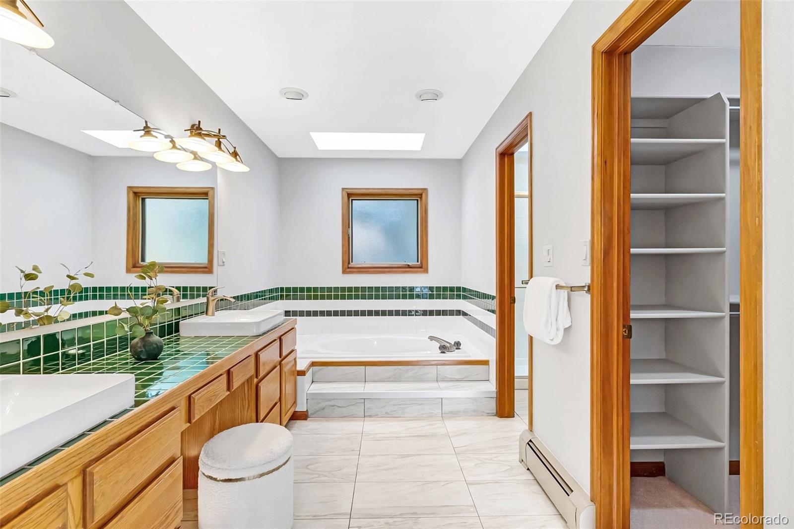 6154 Meadowbrook Drive