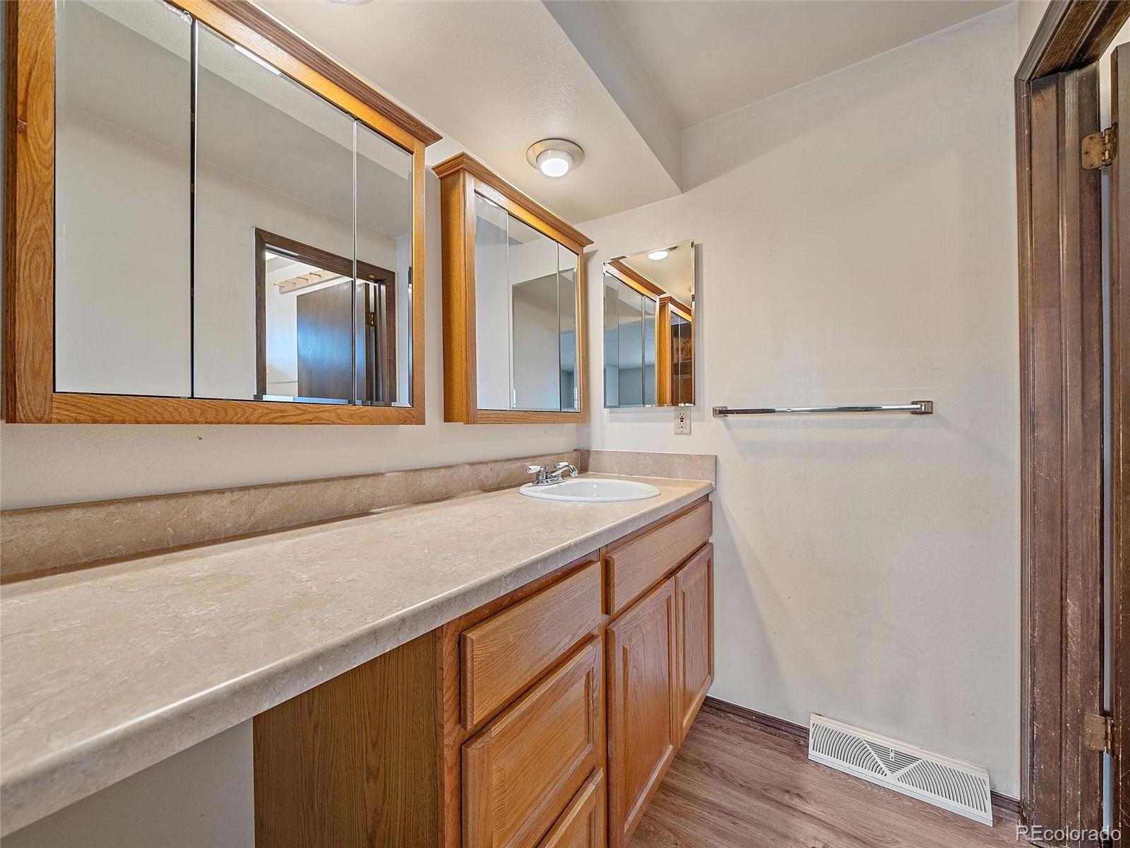 10980 E Powers Court