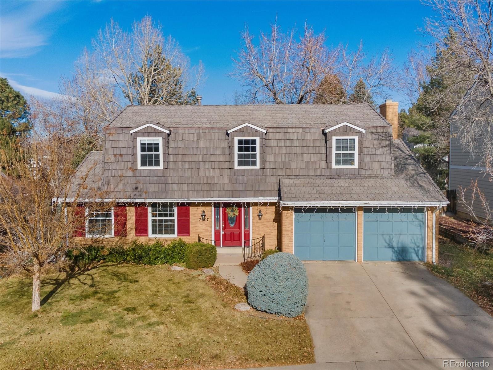 7007 E Hinsdale Avenue