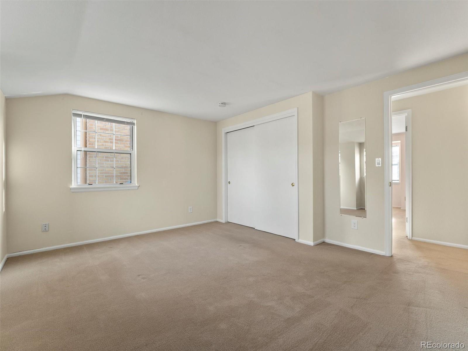 7007 E Hinsdale Avenue