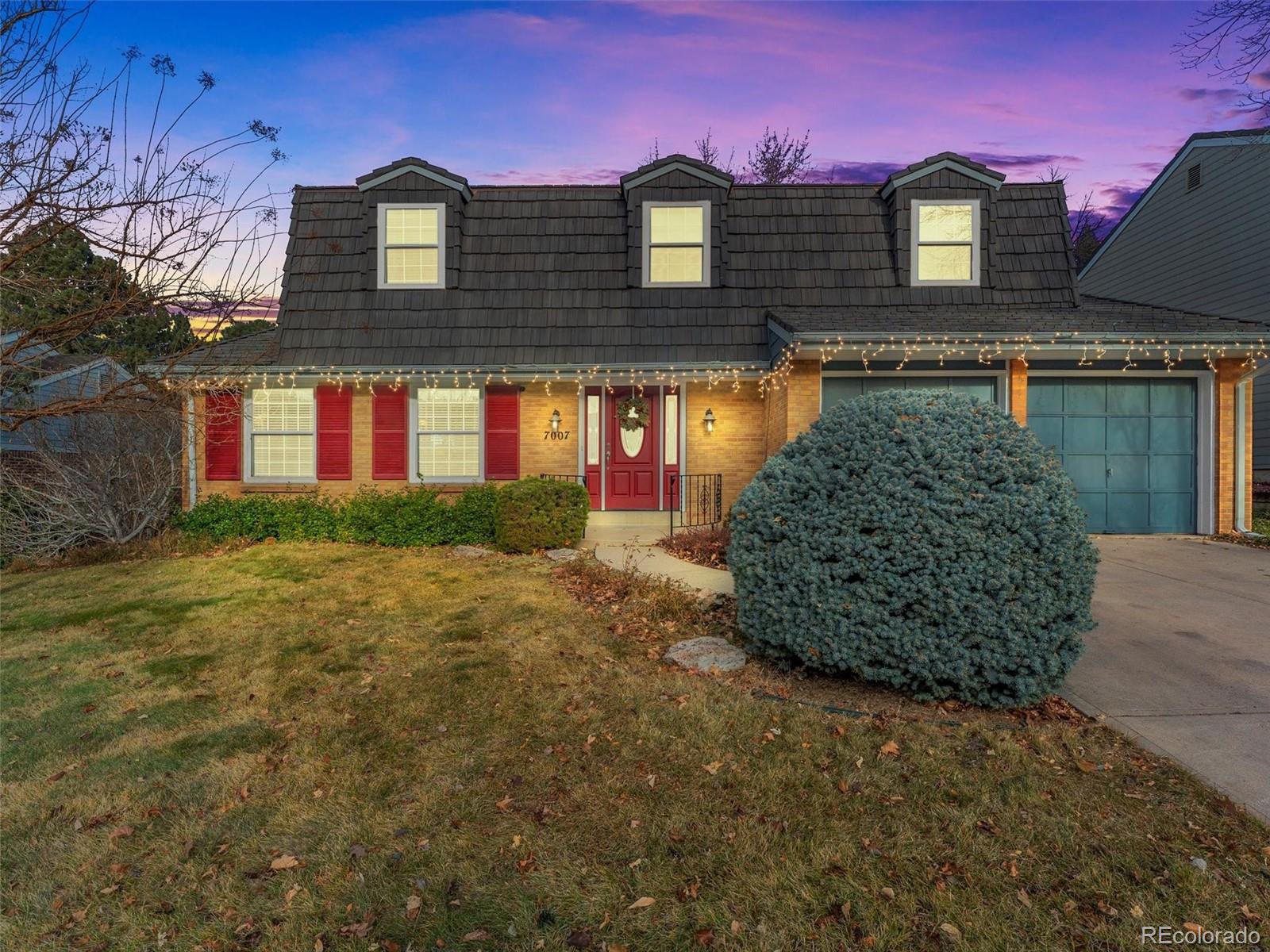 7007 E Hinsdale Avenue