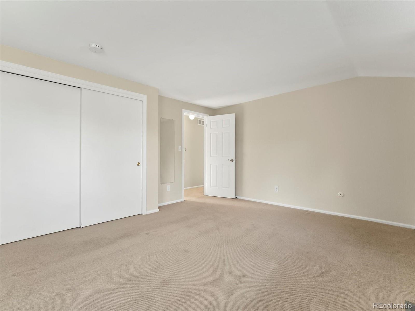 7007 E Hinsdale Avenue