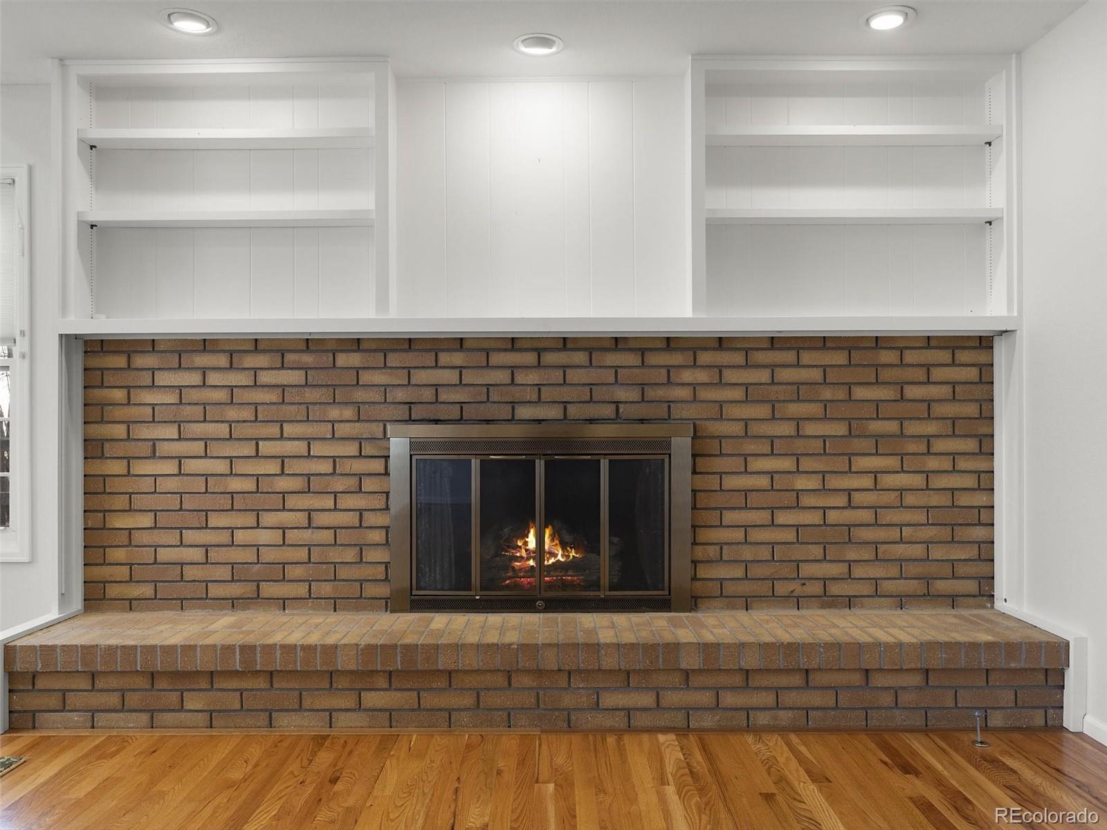 7007 E Hinsdale Avenue