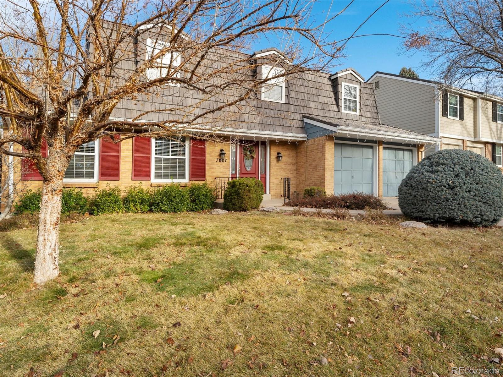 7007 E Hinsdale Avenue