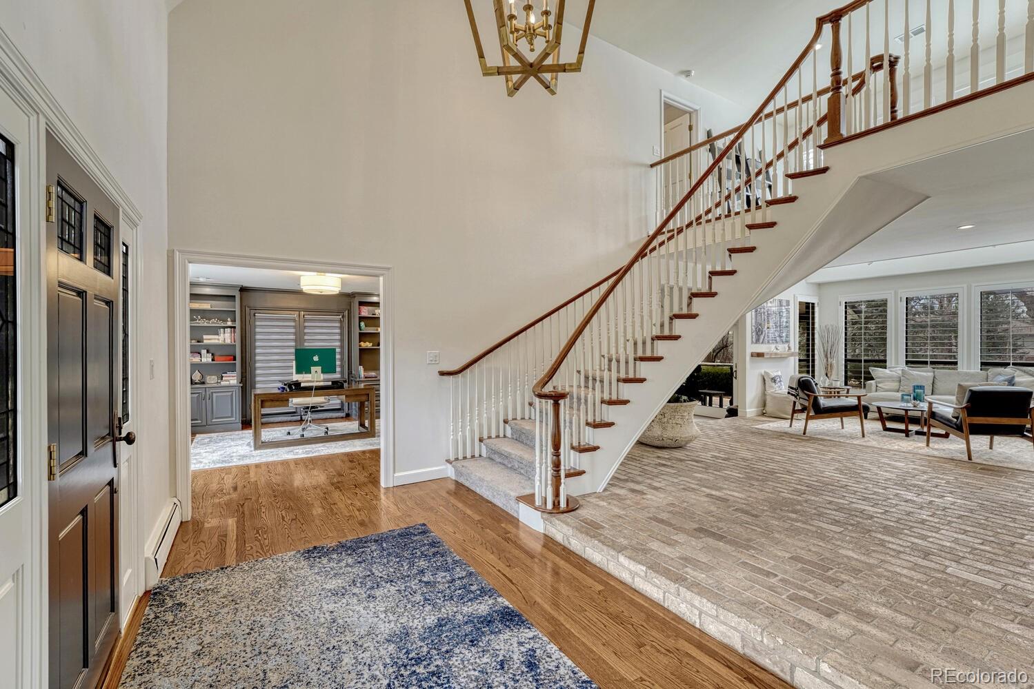 5751 Oak Creek Lane