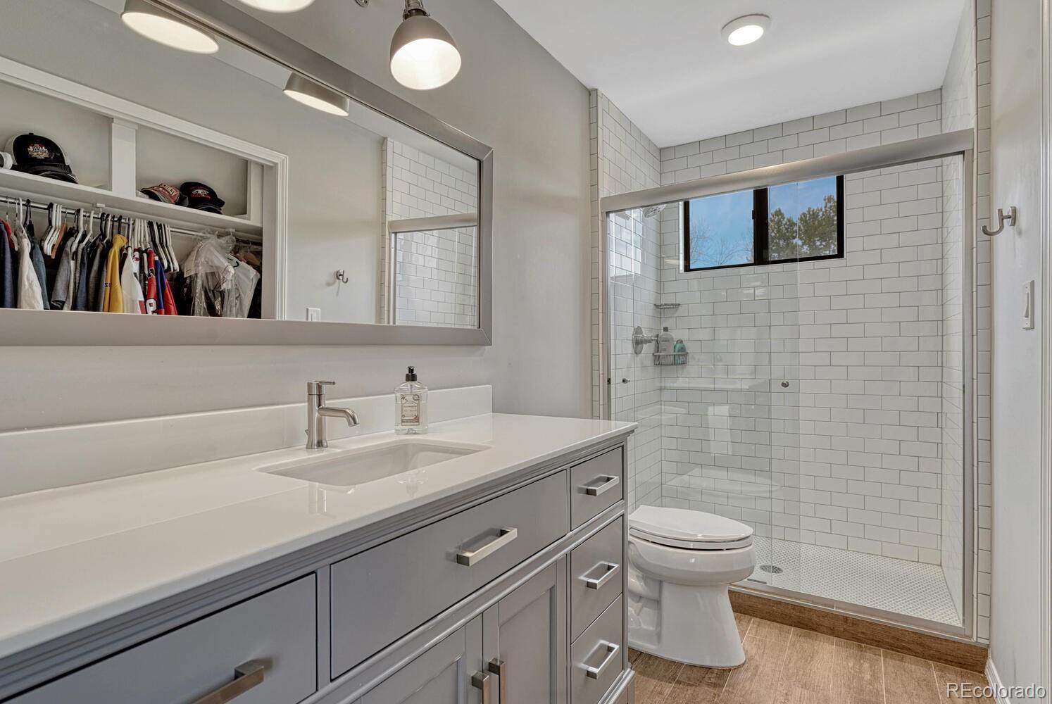 5751 Oak Creek Lane