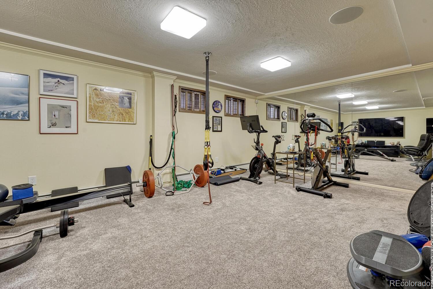 5751 Oak Creek Lane