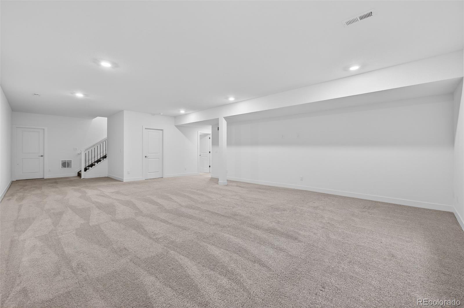 6311 Stable View Street