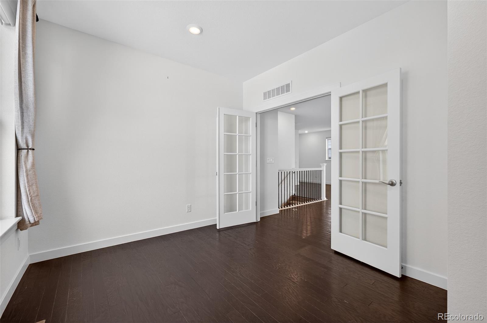 6311 Stable View Street