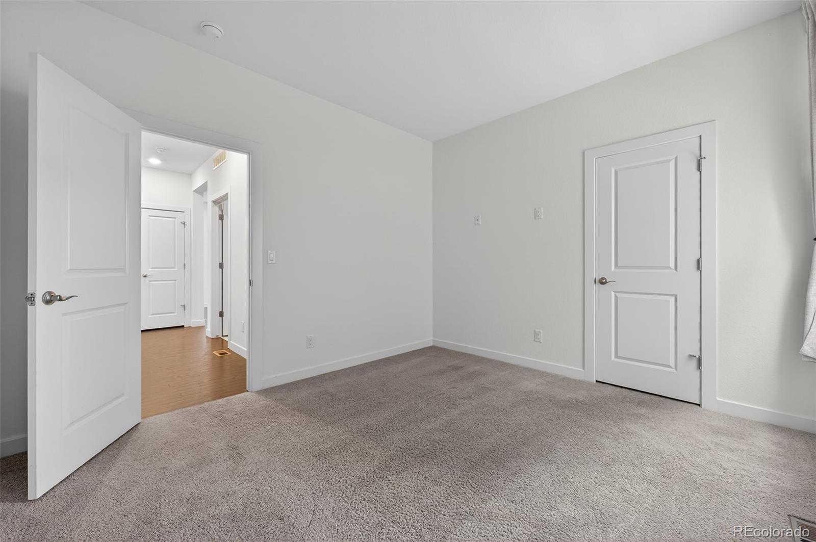 6311 Stable View Street