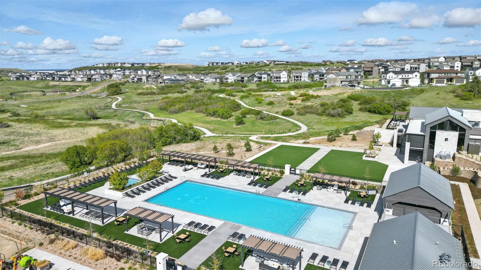 6311 Stable View Street