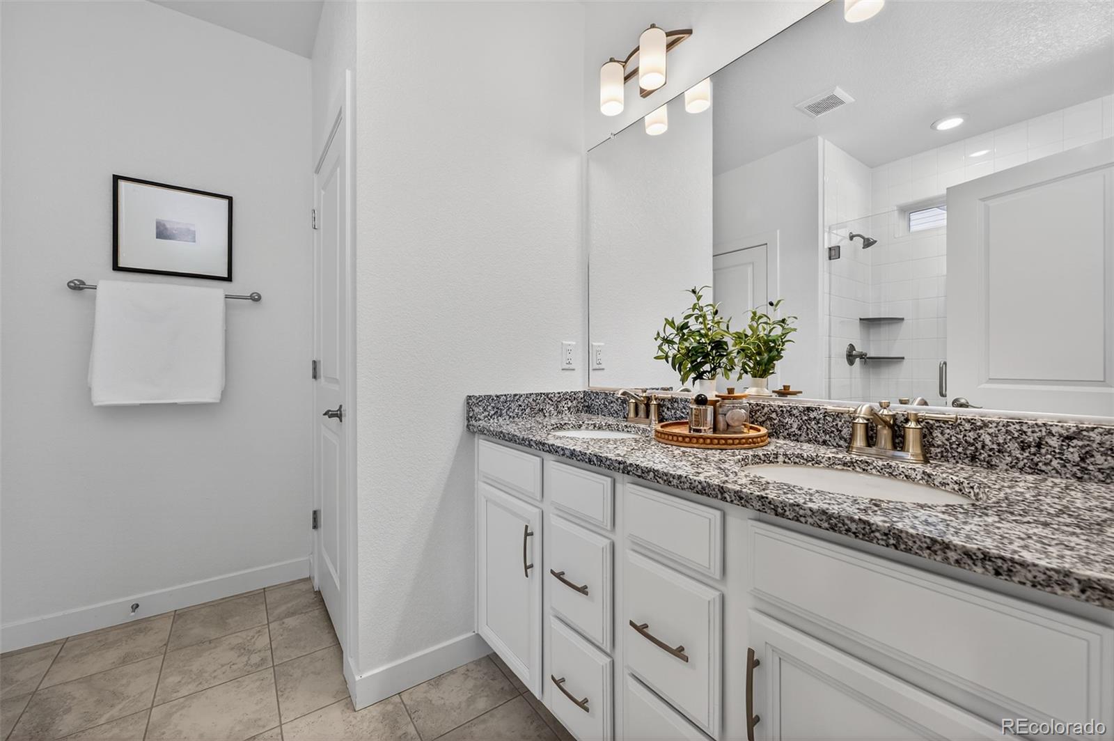 6311 Stable View Street