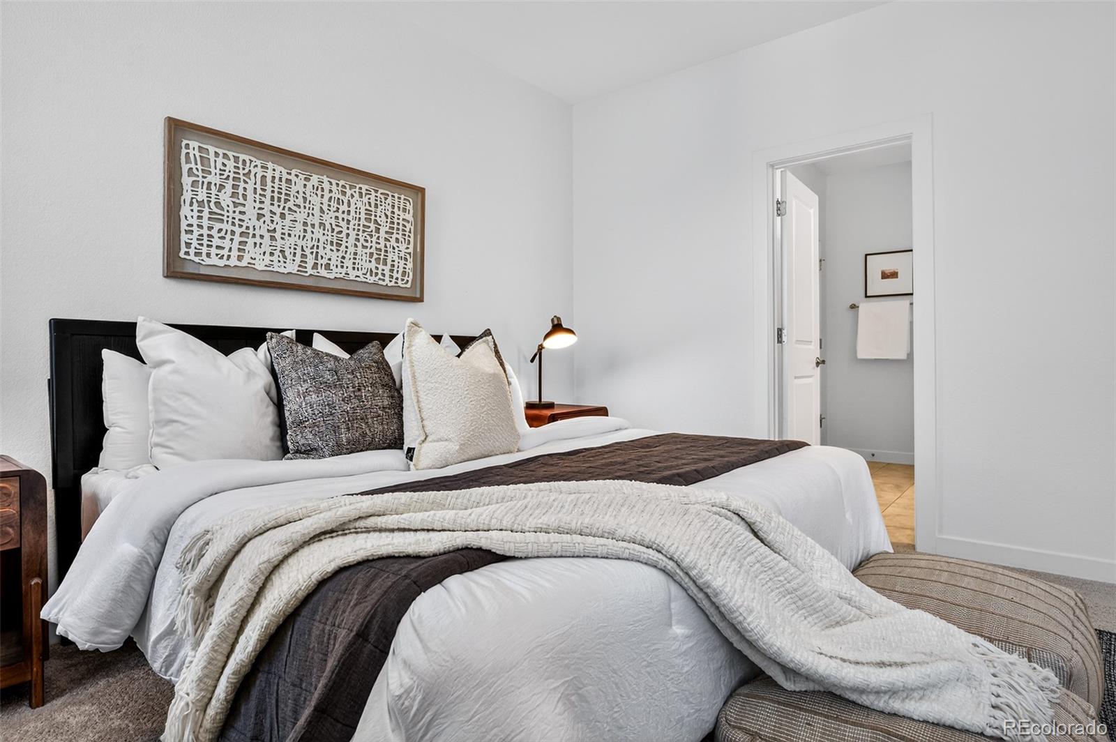 6311 Stable View Street