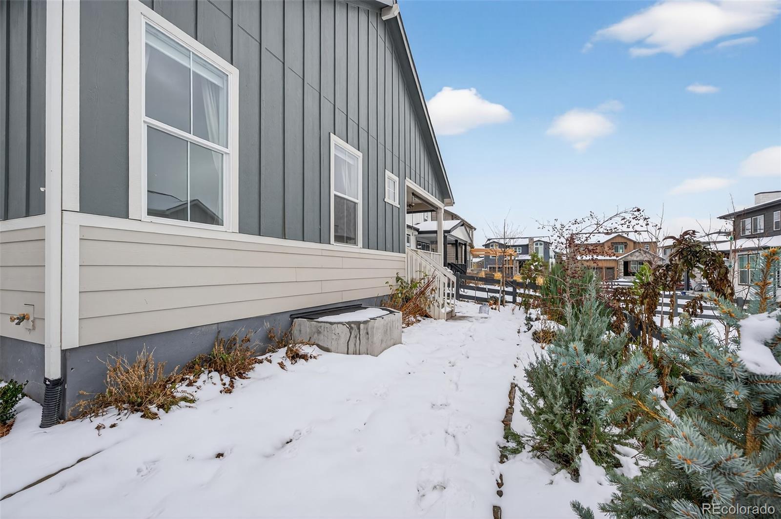 6311 Stable View Street