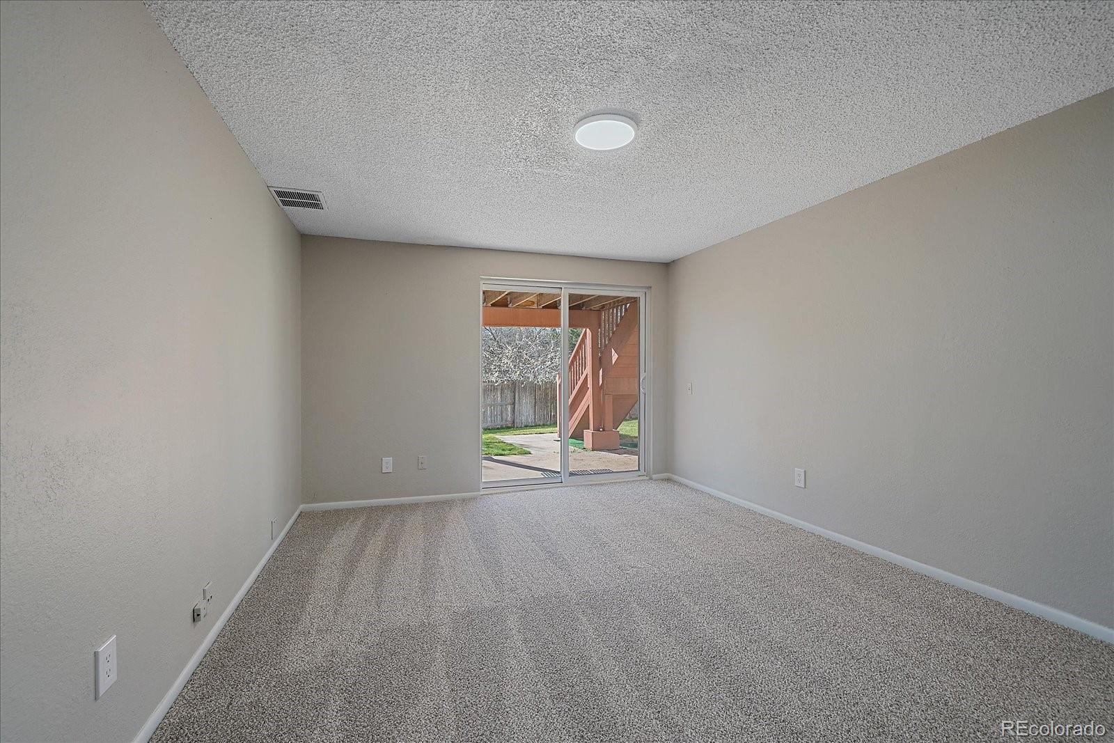 7932 S Quince Way