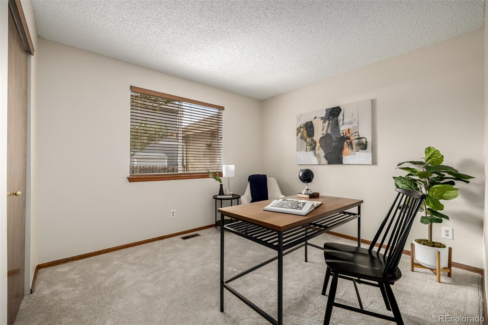 1256 Highland Park Drive