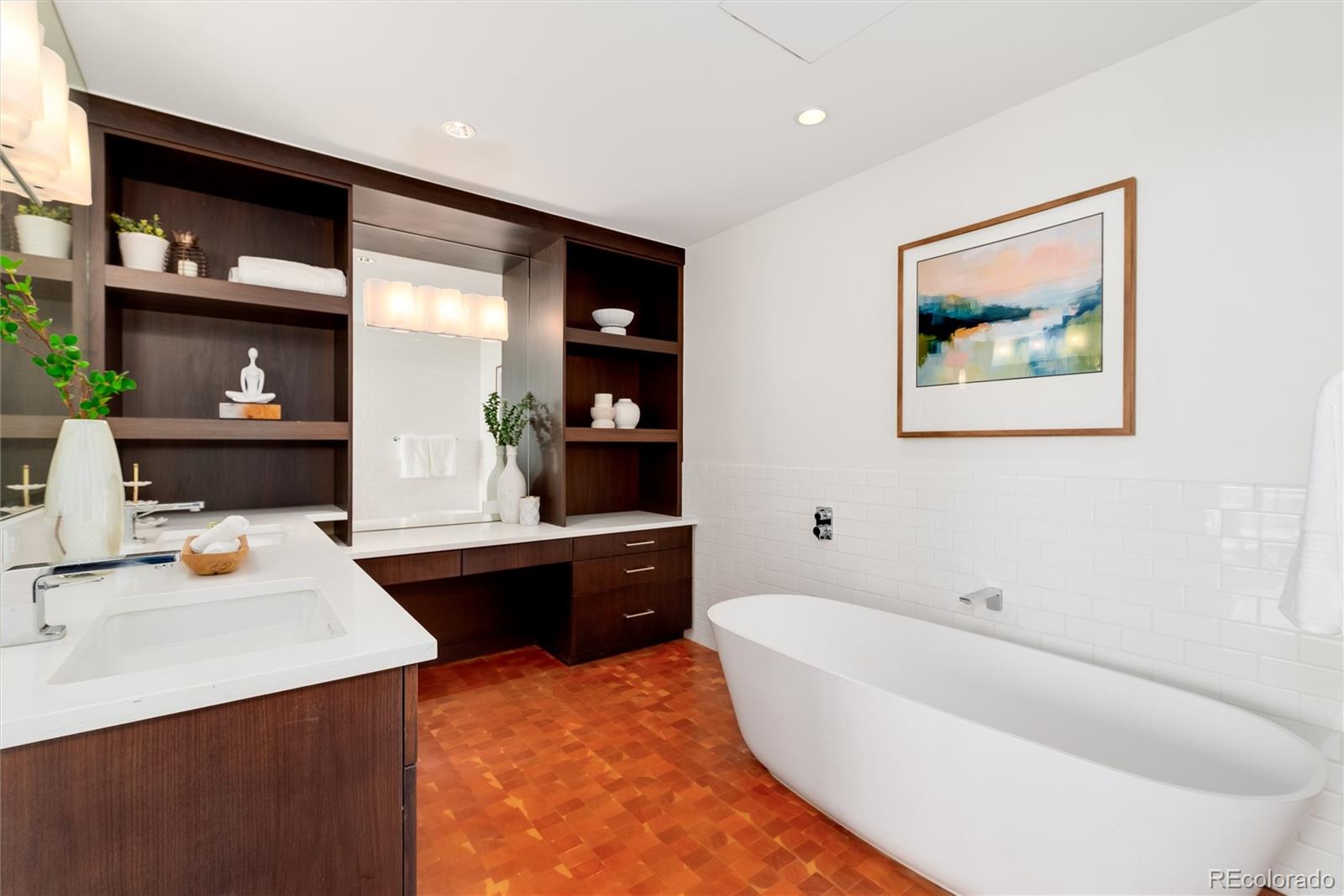 1201 N Williams Street Unit: 5A